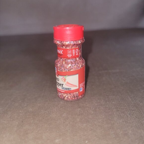 Mini Brands Crushed Red Pepper 3 for $5 - Picture 2 of 4